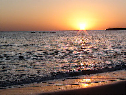 Lever de soleil sur la mer d'Oman