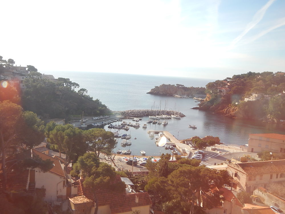 Calanque de la Redonne vue du train