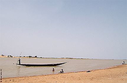 Piroguier sur le fleuve Niger, Tombouctou