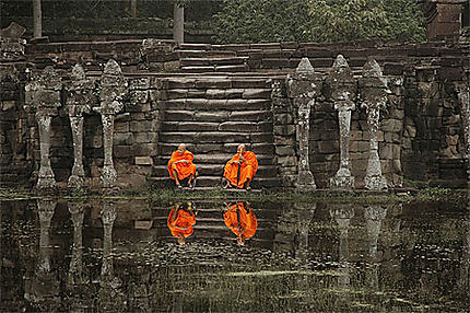Moines à Angkor