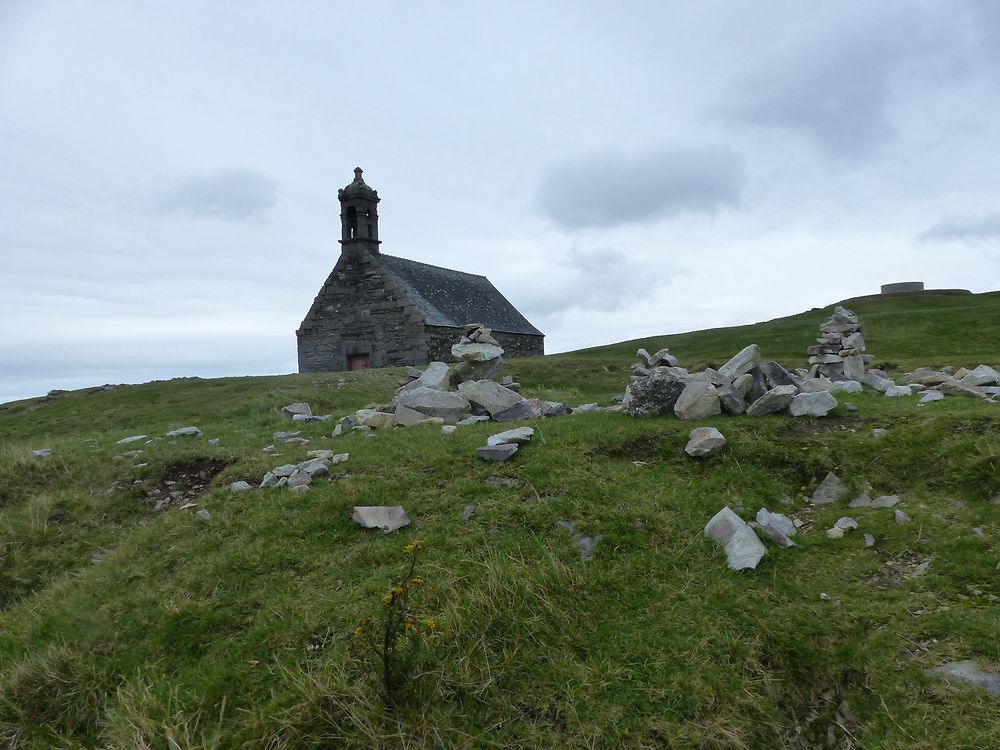 Chapelle St Michel des Monts d'Arree 