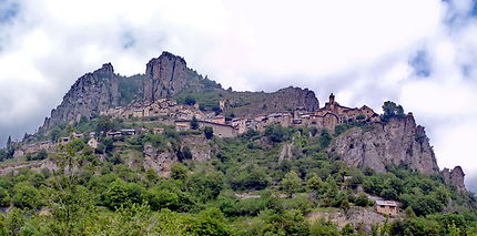 Village perché de Roubion