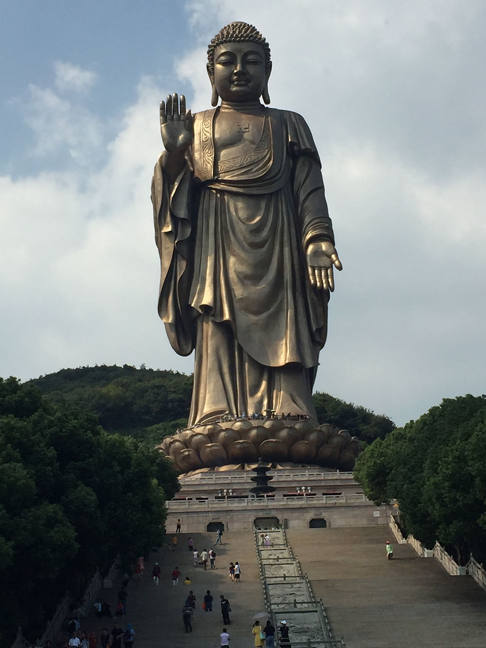 Le grand Bouddha de Long Shan