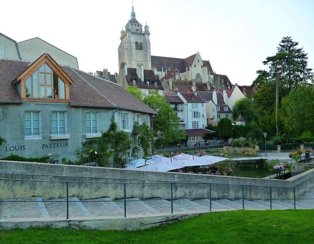 Collégiale Notre-Dame de Dole, France