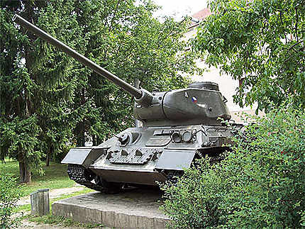 Un char tchécoslovaque