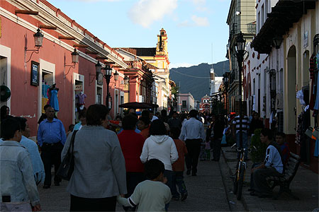 Dans la rue d'Andador eclesiàstico Dans la rue d'Andador eclesiàstico