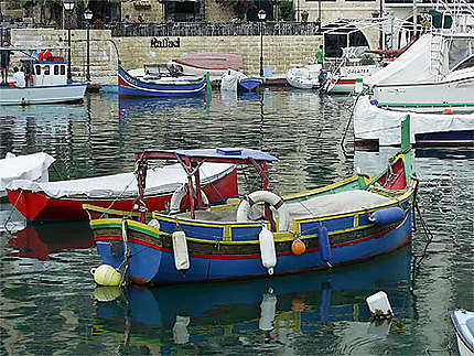 Barque de pêcheur Maltais