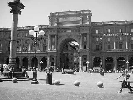 Repubblica noir et blanc Repubblica noir et blanc