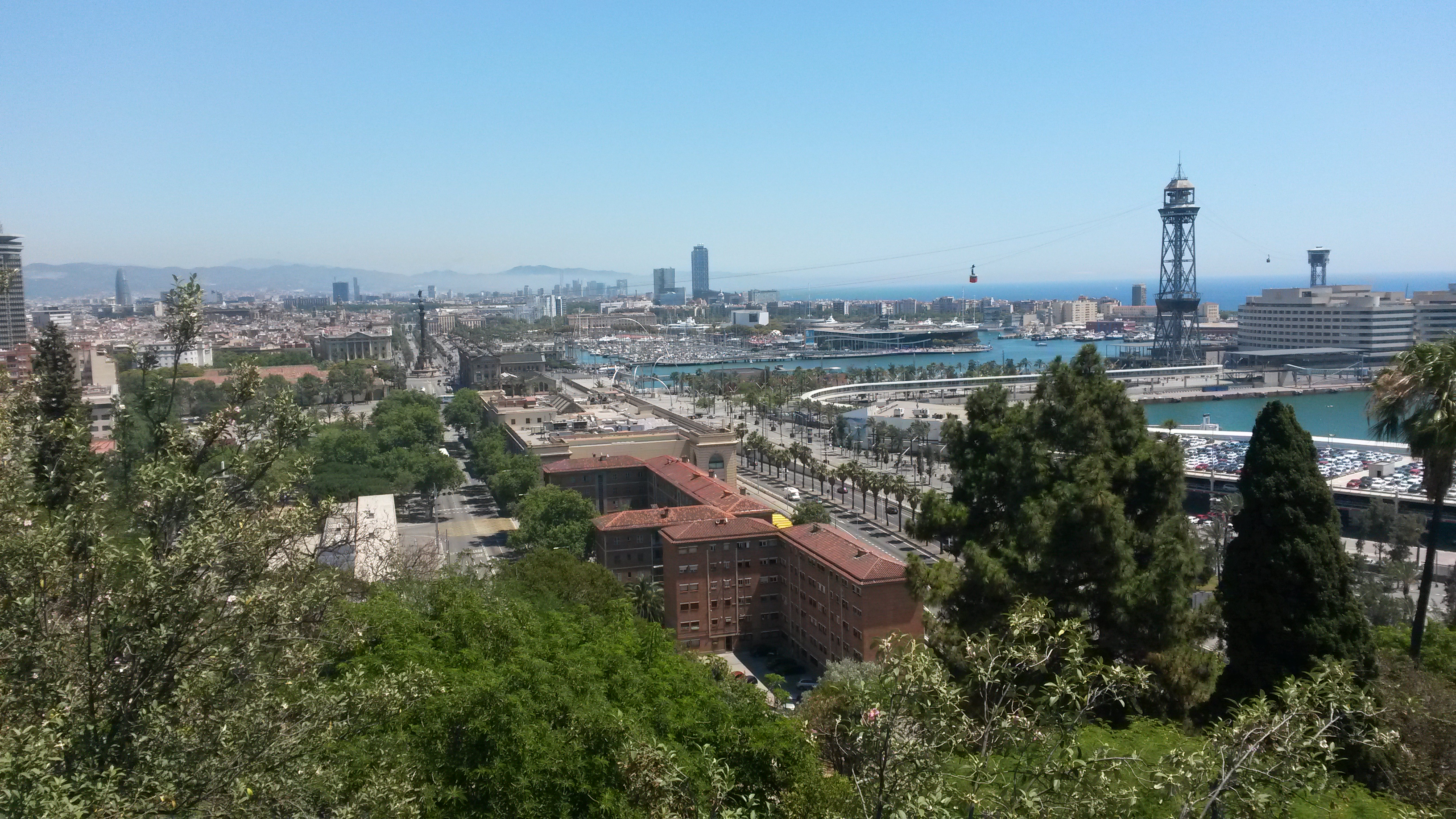 De Montjuic au port De Montjuic au port