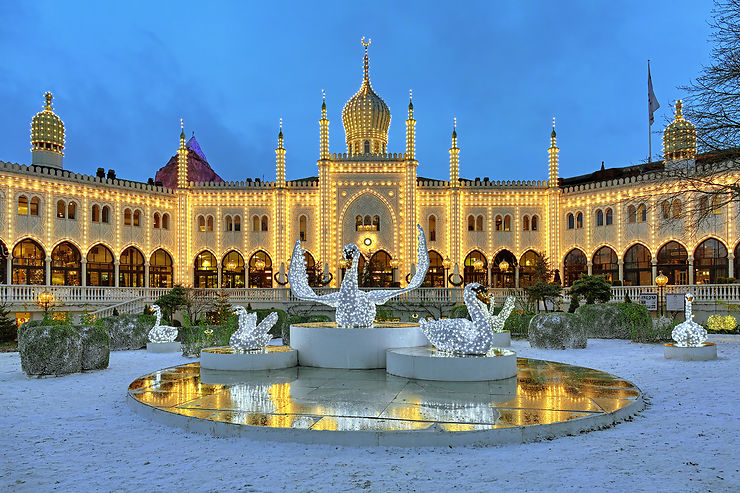 Noël à Tivoli, Copenhague :  fête foraine et manèges