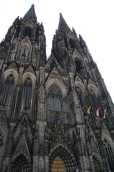 Haute Eglise Saint Pierre et Sainte Marie de Cologne Haute Eglise Saint Pierre et Sainte Marie de Cologne