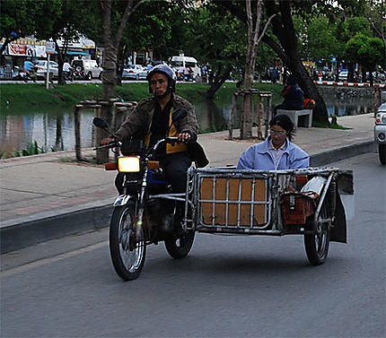 Les sidecars de Chiang Mai