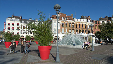 Place Rihour, Lille Place Rihour, Lille