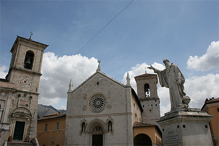 Piazza Benedetto-Norcia Piazza Benedetto-Norcia