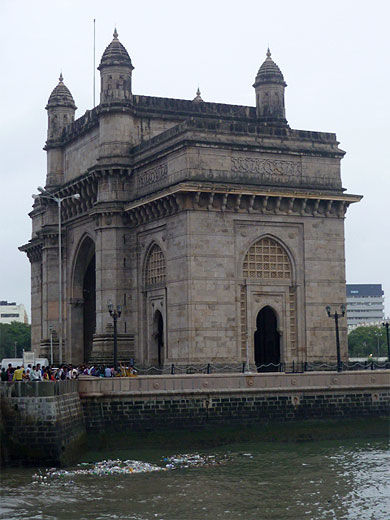 Gateway of India vu de profil