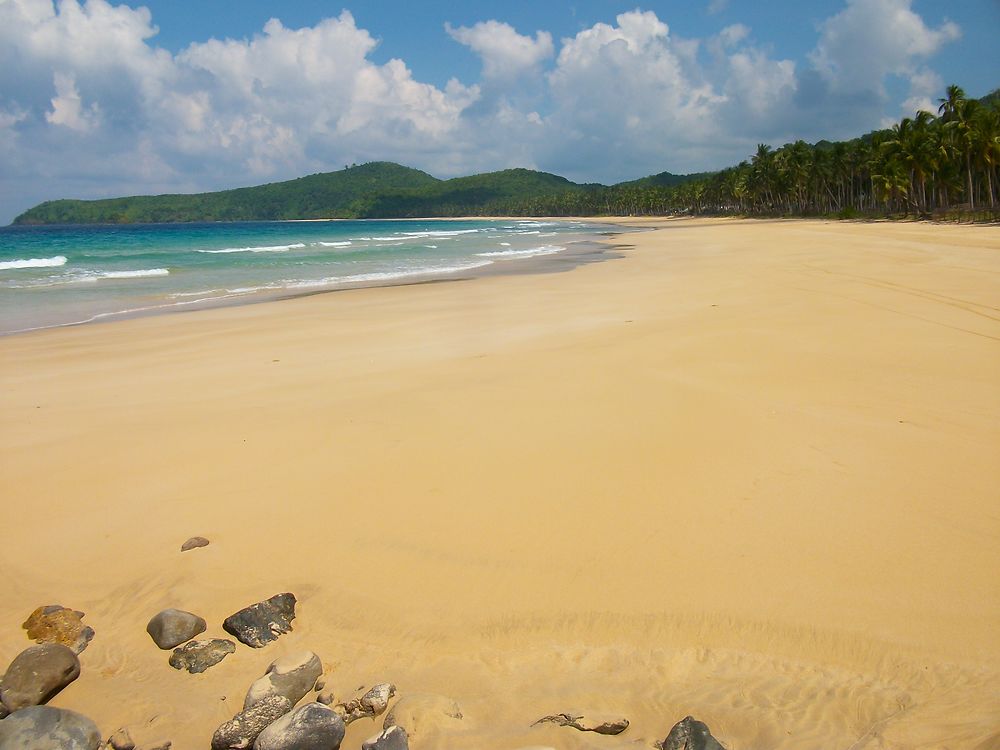 Plage de Nacpan (Calitan)