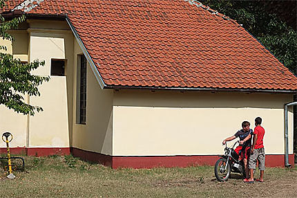 Maison du village de Belo Blato (la boue blanche)