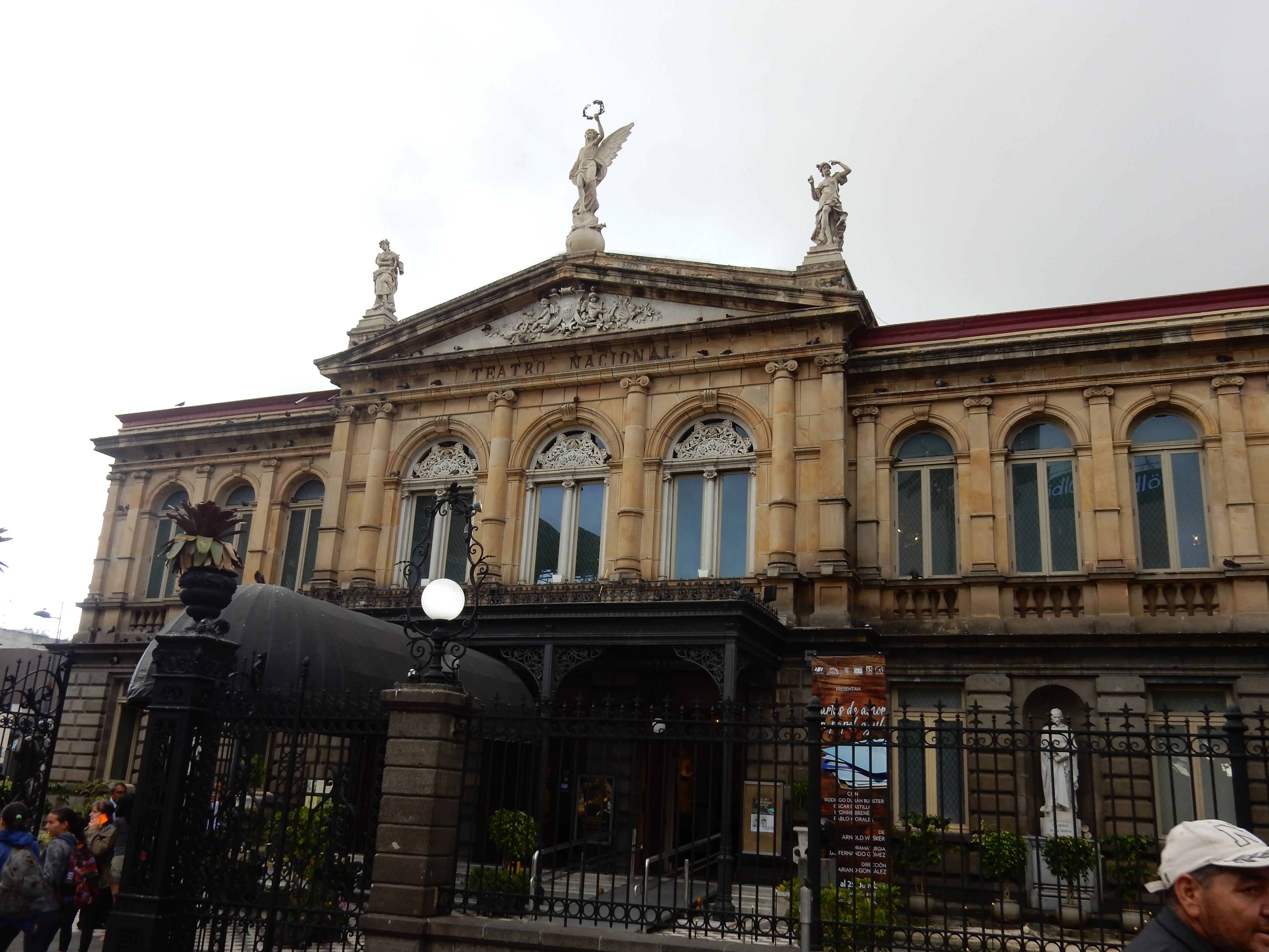 Théâtre Théâtre