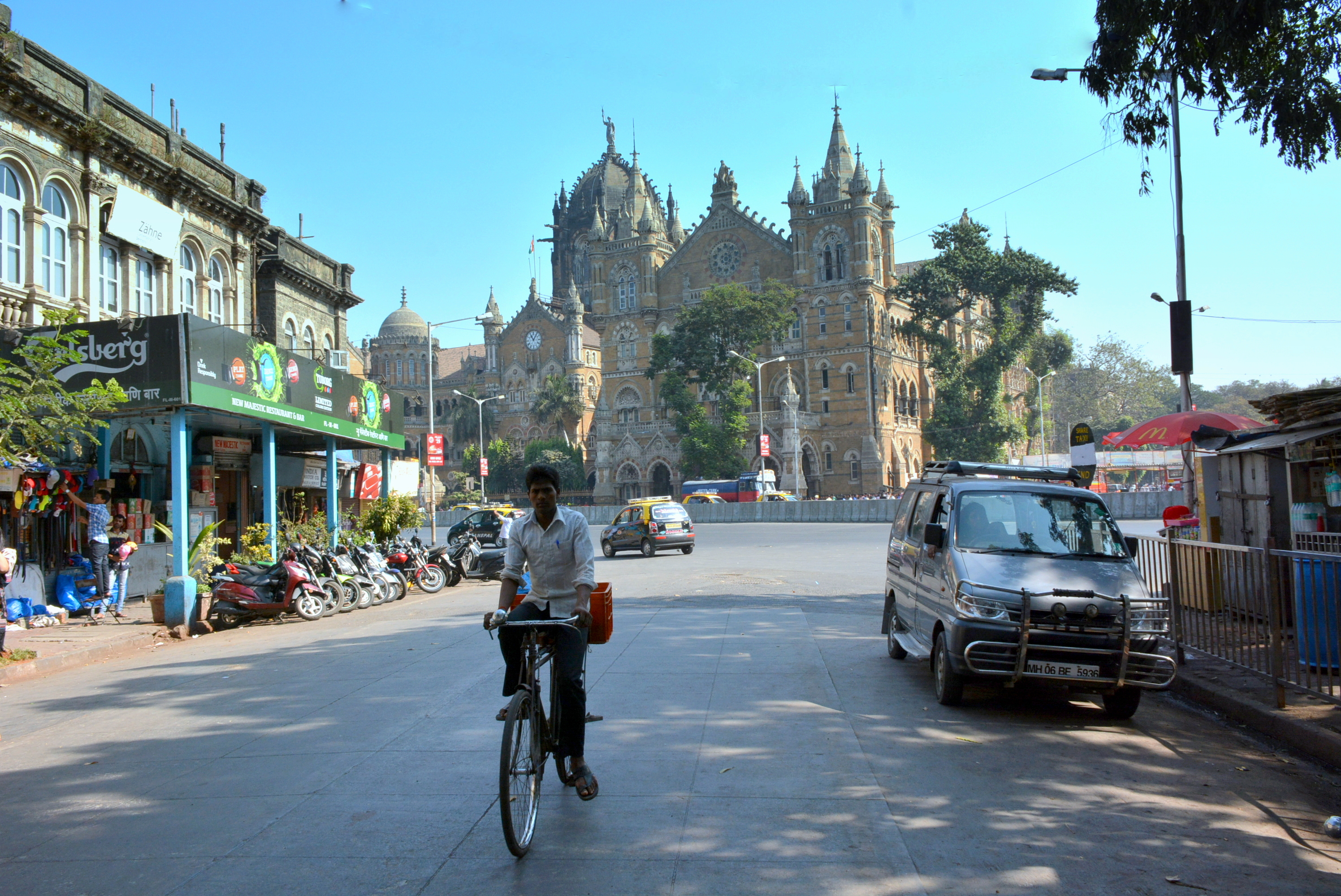 La gare Victoria à Bombay La gare Victoria à Bombay
