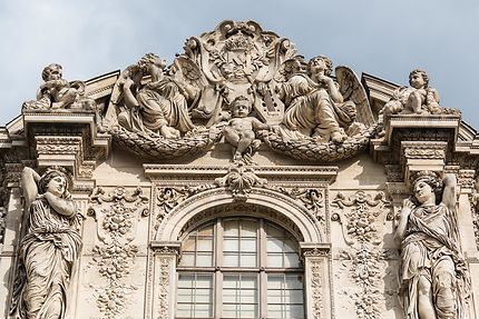 Le Louvre, l'Histoire et la Poésie