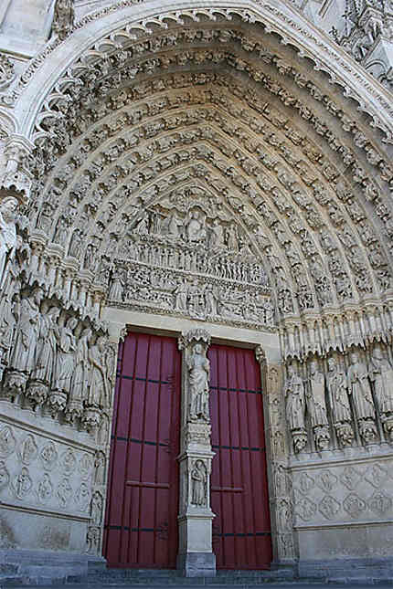 Porte d'entrée de la cathédrale d'Amiens