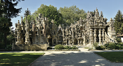 Palais Ideal Du Facteur Cheval Routard Com