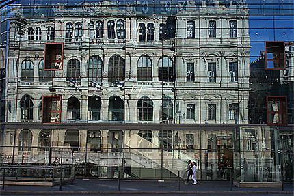 Lyon - Le Grand Bazar et le Palais du Commerce