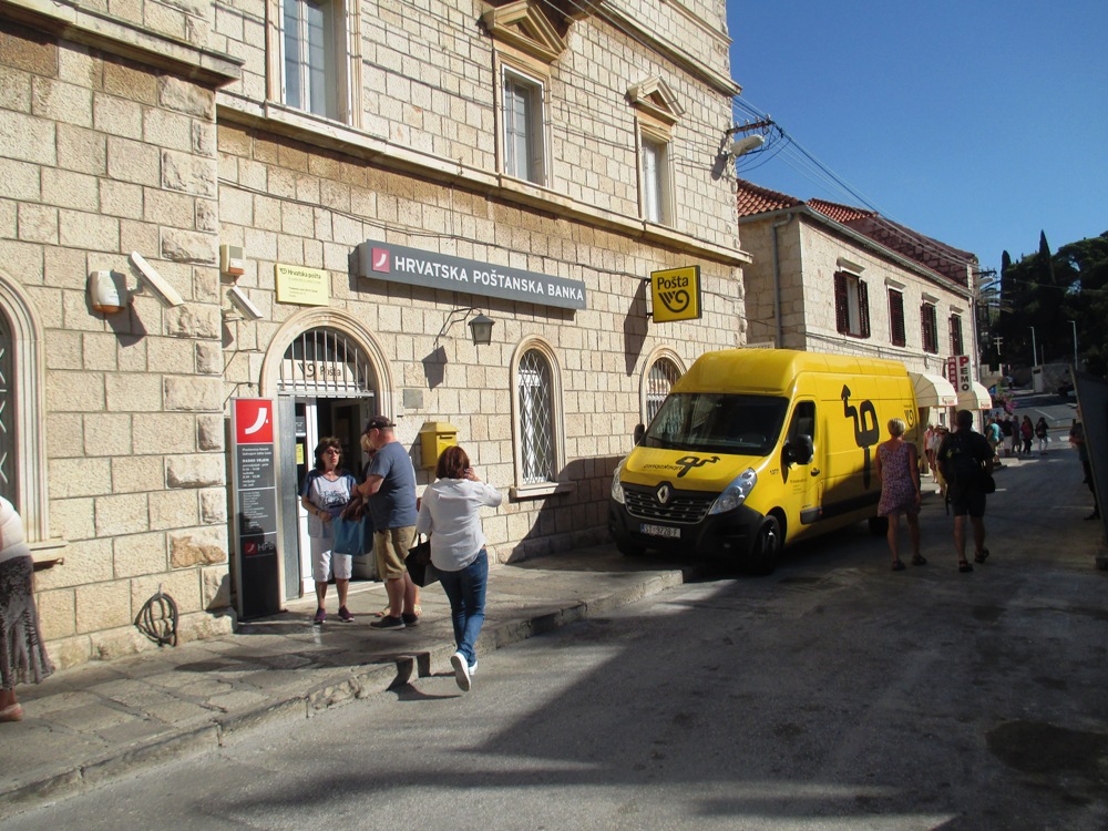 Le bureau de poste Le bureau de poste