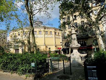 Square de la Place-Pasdeloup 