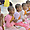 Shwedagon jeunes filles novices en prière