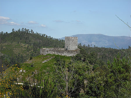 Chateau de Celorico de Basto Chateau de Celorico de Basto