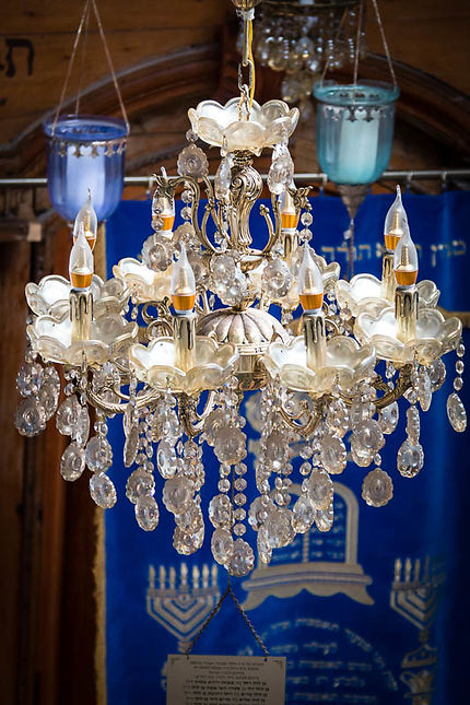 Essaouira, Synagogue Slat Lkahal, Superbe lustre