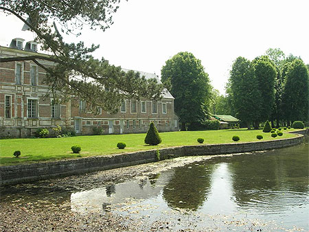 Chateau de Troissereux Chateau de Troissereux
