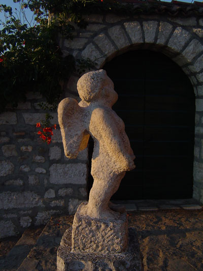 Un ange au coucher de soleil Un ange au coucher de soleil