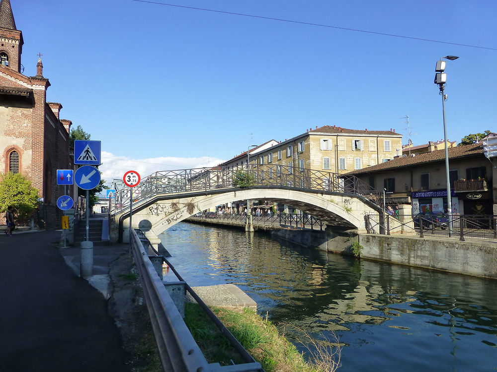 Pont sur le Naviglio Grande