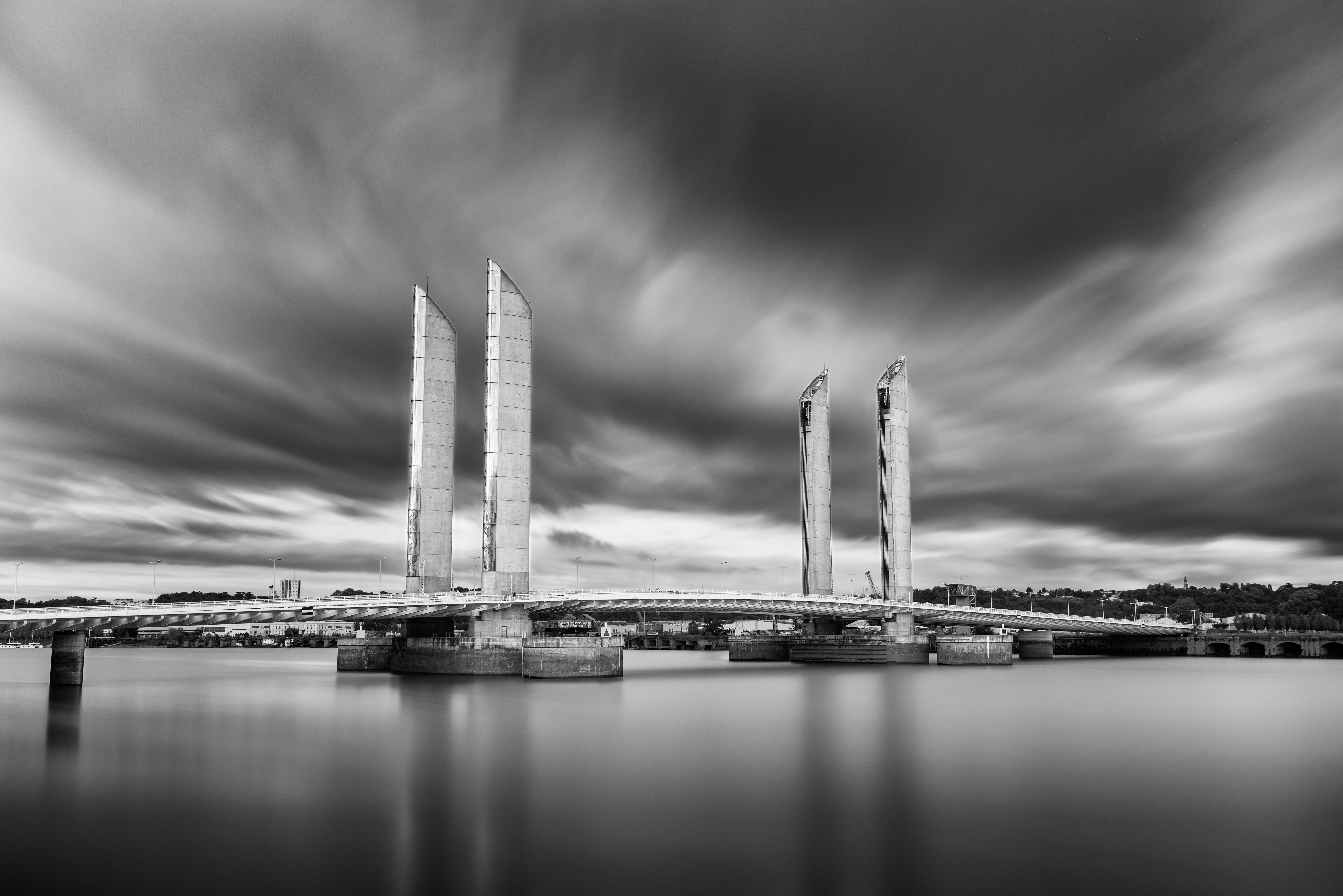 Pont Chaban Delmas Ponts Noir et blanc Pont Jacques Chaban