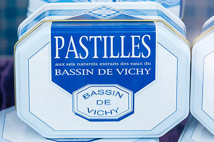 Vichy, Une boîte des célèbres pastilles digestives