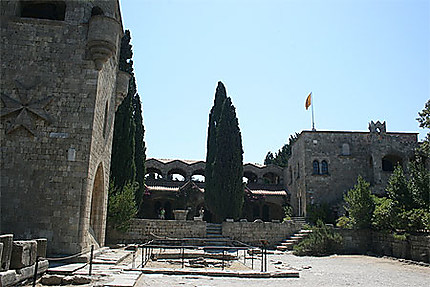 Le monastère du Mont Filérimos (Rhodes)