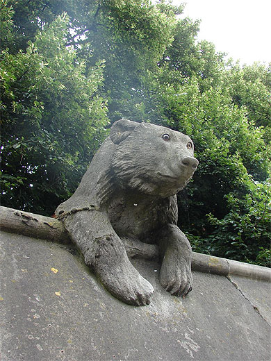 Sculpture d'enceinte du château de Cardiff Sculpture d'enceinte du château de Cardiff