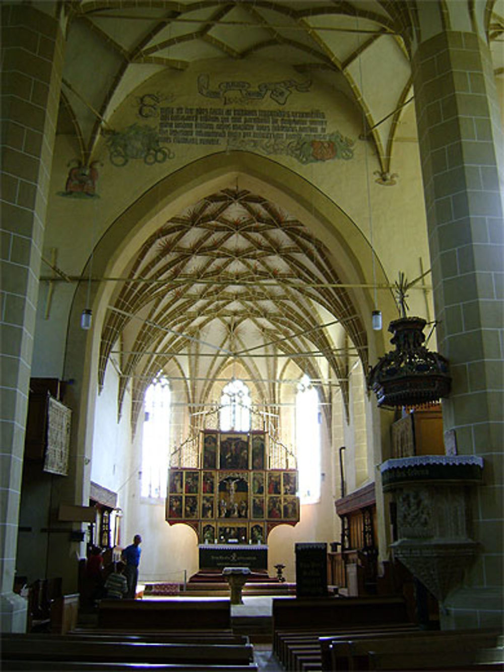 Intérieur de l'église de Biertan