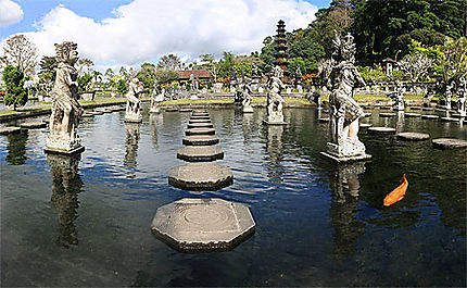 Tirtagganga - Water Palace