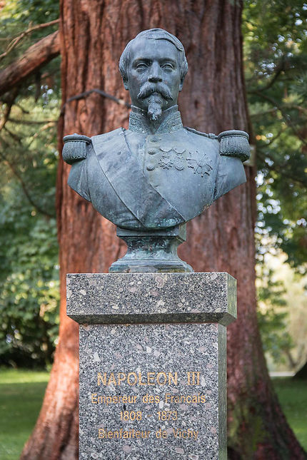Vichy - Buste de Napoléon III