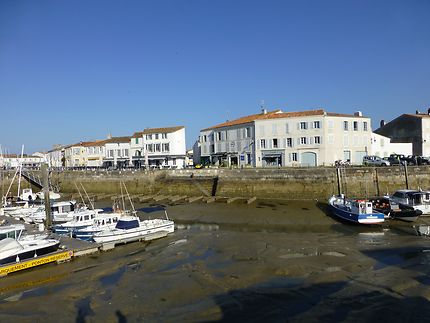 Autre angle du port de Saint-Martin-de-Ré