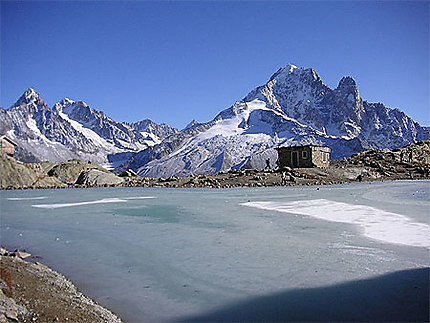 Lac Blanc (2352 m)