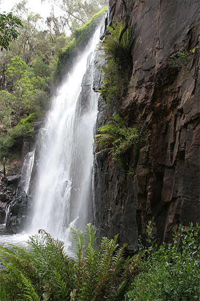 Cascade Cascade