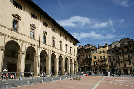 Piazza Grande-Arezzo Piazza Grande-Arezzo
