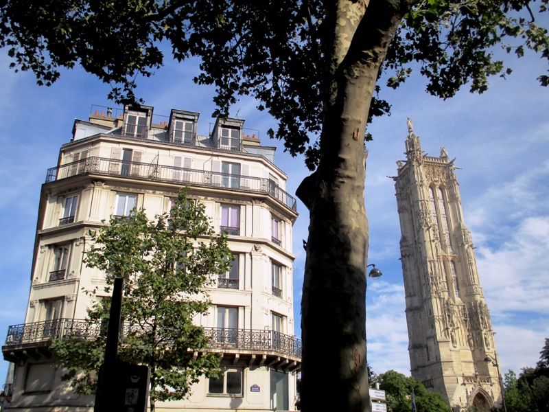 La tour Saint Jacques La tour Saint Jacques