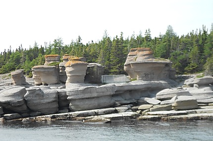 Étranges formations rocheuses