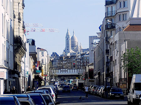 Le sacré coeur vue de St Ouen Le sacré coeur vue de St Ouen