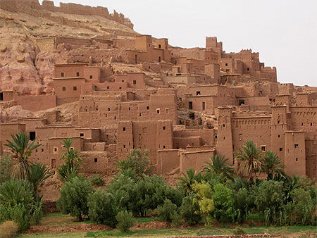 Maroc, Aït Benhaddou, village de terre aux environs de Ouarzazate